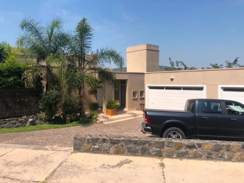 Casa En Venta Villa Carlos Paz - Country - Barrio Cerrado